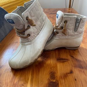 Kids Size 10 Sperry Boots